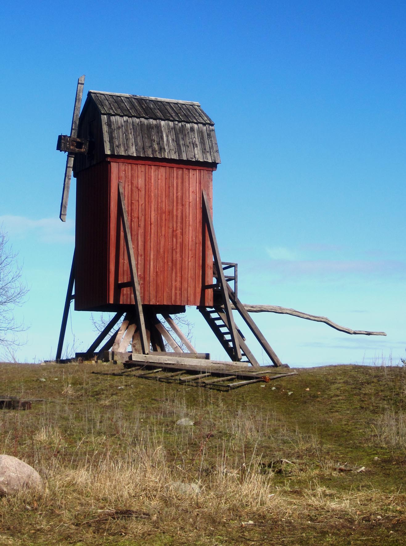 Tokenäs6